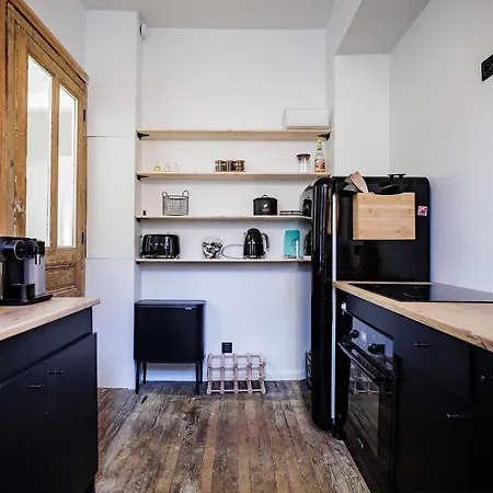 شقة Chic & Confortable - Kids Friendly - Centre *