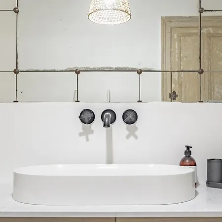 Goldswan, Chic Et Confortable Au Coeur De ! Apartment Troyes